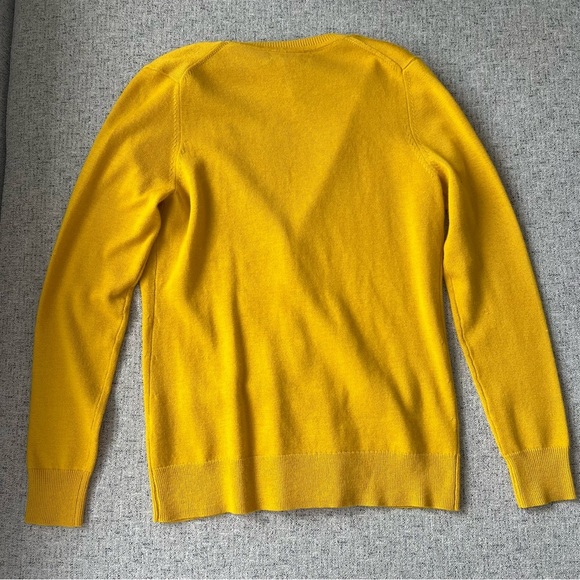 Mustard Yellow Banana Republic Cardigan Size S - Picture 5 of 7